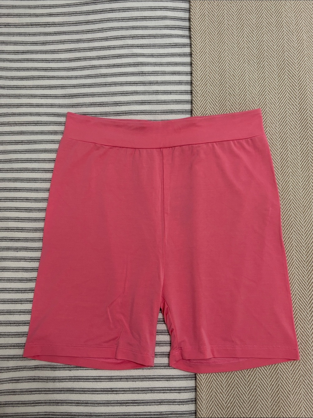Tatum Moon Bamboo T-Shirt and Biker Shorts Set Pink Summer Beach Girls 12/14 - Picture 8 of 12